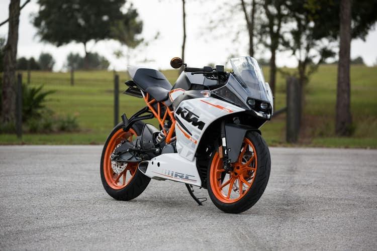 Motorcycle Riding Skills: The Complete Guide to Riding Safely (2026)