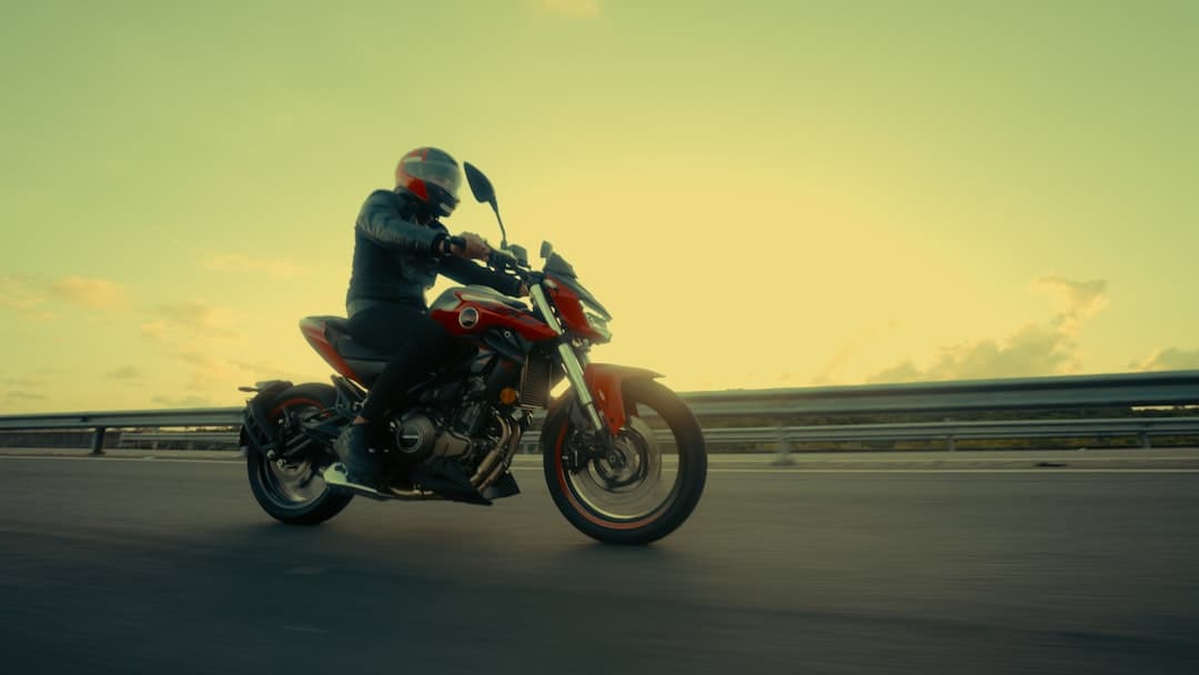 How to Ride a Motorcycle in Wind: Crosswind, Gusts, and Highway Survival (2026)