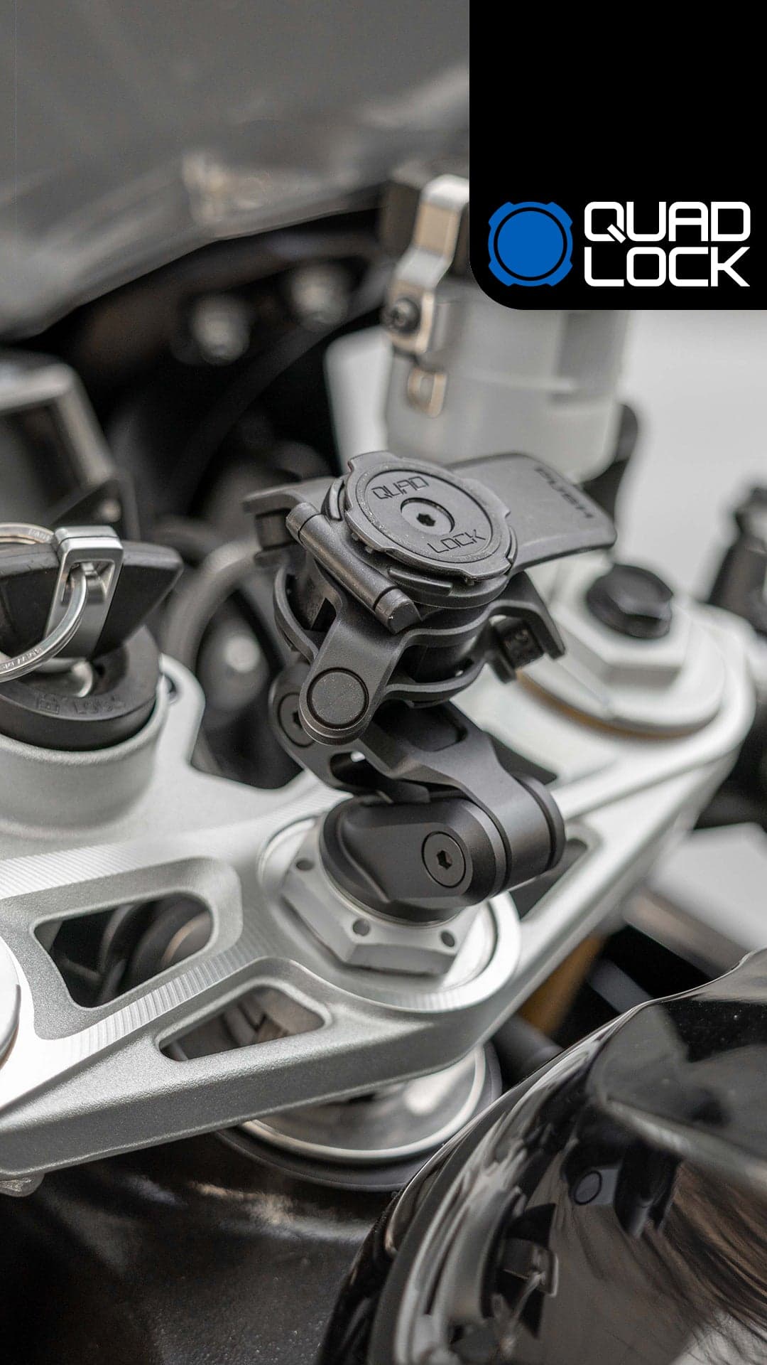 Quad Lock Motorcycle Kit (Mount PRO + Dampener + Case)